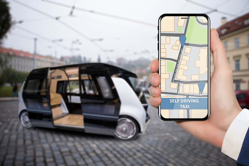 Les taxis autonomes sont déjà une réalité aux Etats-Unis et devraient se développer dans les prochaines années, d’abord sur routes privées. © scharfsinn86, Adobe Stock.