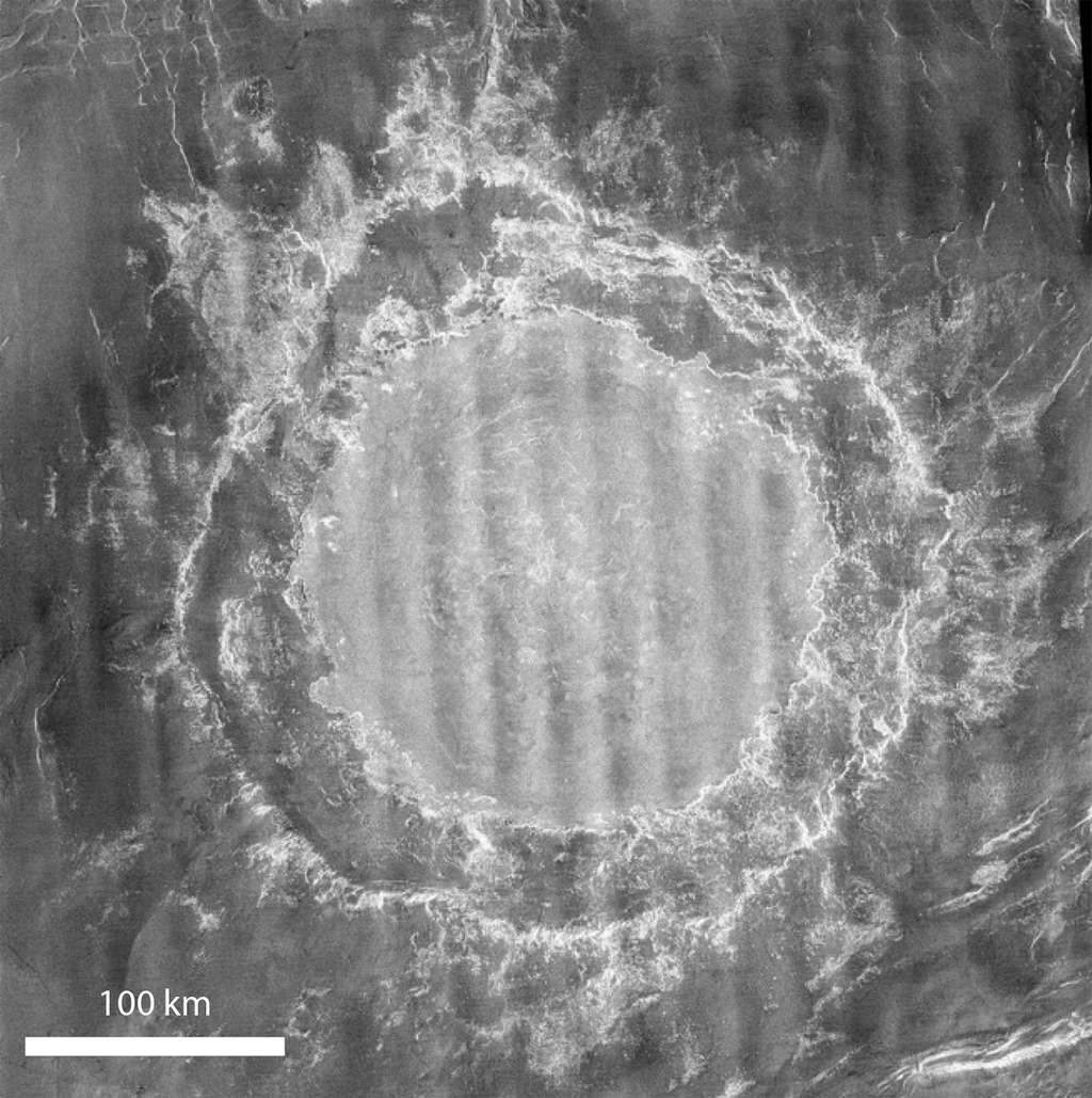 Une image composite du cratère Mead sur Vénus réalisée avec le radar de la sonde Magellan en 1990. © Nasa