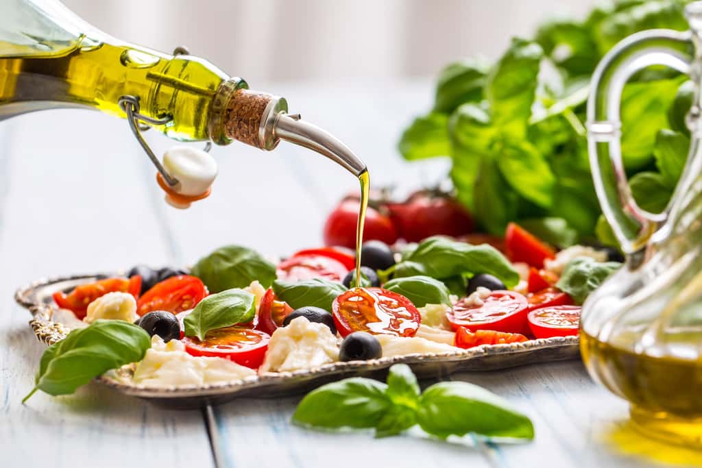 Les puissants effets de l’huile d’olive sur la santé. © weyo, Adobe Stock