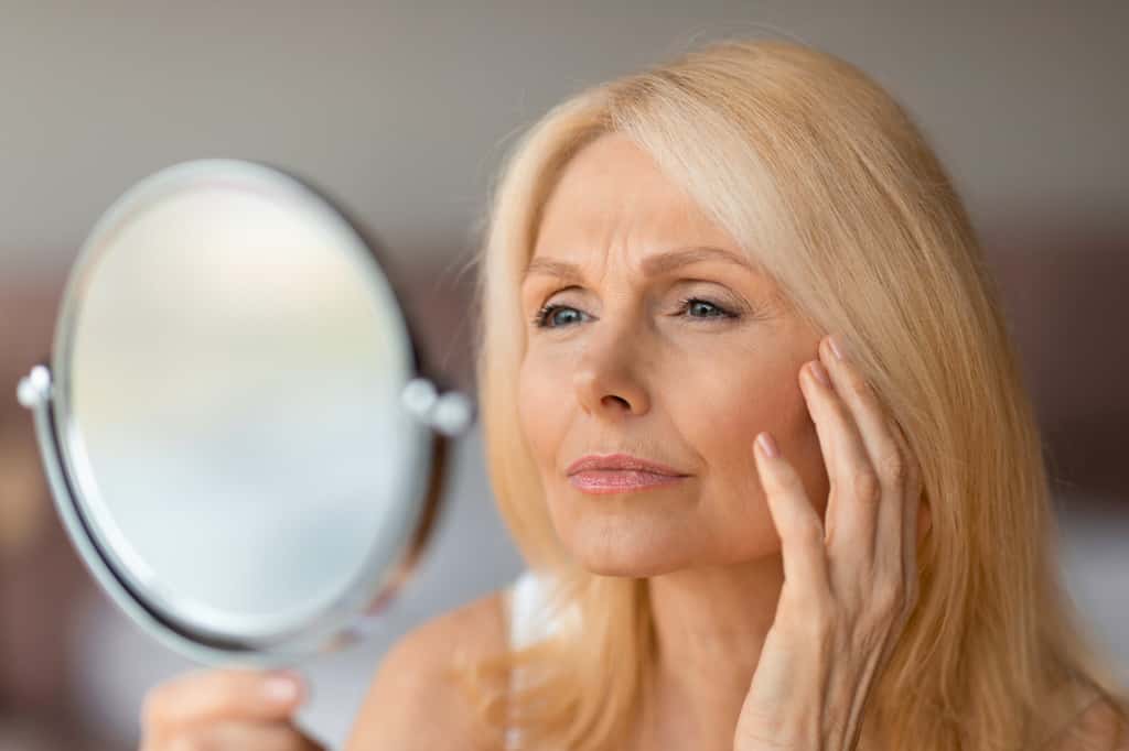 Certaines personnes semblent vieillir beaucoup plus lentement. © Prostock-Studio, iStock