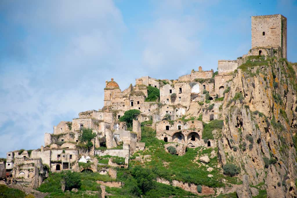 Craco, abandonné, mais encore splendide ! © Adwo, Adobe Stock