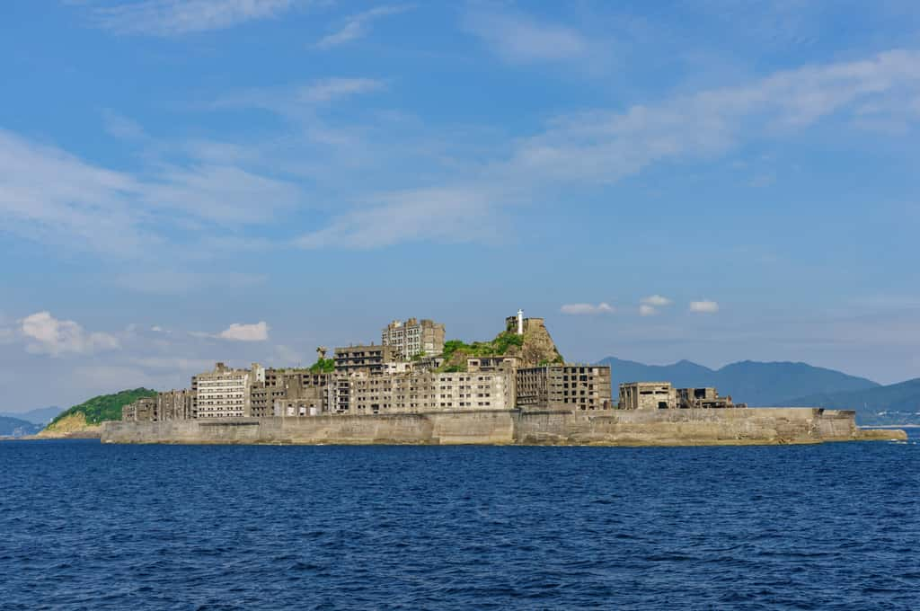 L'île d'Hashima, témoin de la révolution industrielle. © rollingmaster, Adobe Stock