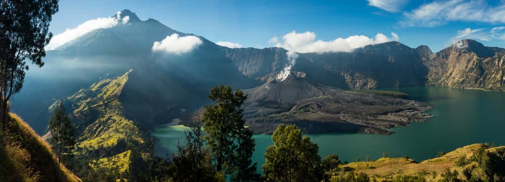En 1257, l'éruption du Samalas, en Indonésie, est considérée comme l'événement volcanique le plus important de l'Holocène. © Marvin, Adobe Stock