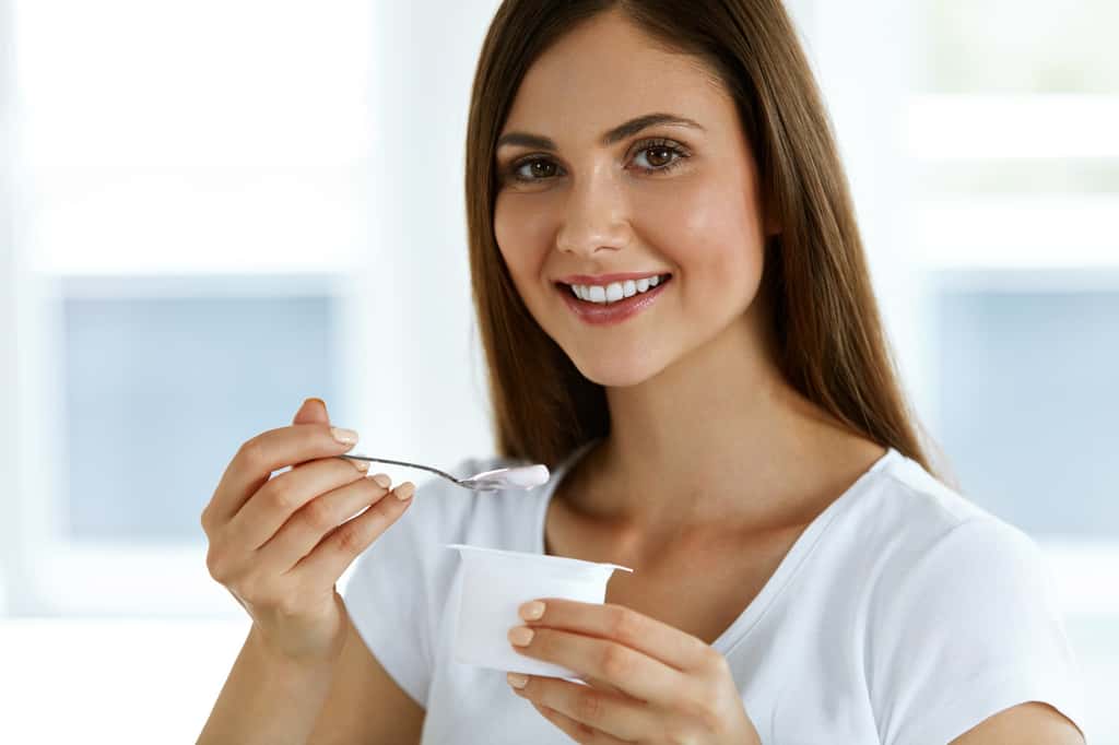 Les yaourts peuvent contenir des souches probiotiques. © puhhha, Fotolia