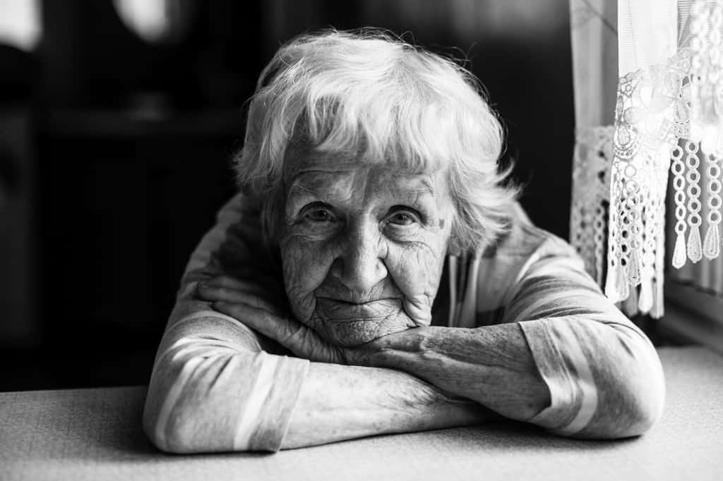 Chez les personnes de plus de 65 ans, la sous-déclaration de la dépression atteindrait 70 %. © De Visu, Adobe Stock