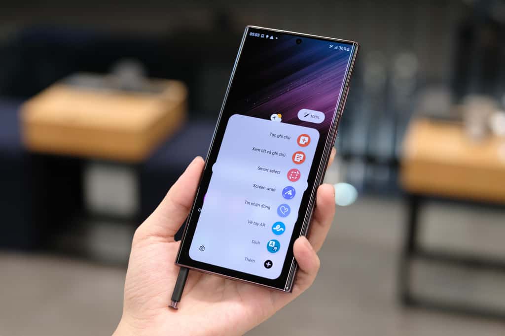 L'offre immanquable sur le Samsung Galaxy S22 Ultra à l'occasion du Black Friday Cdiscount © Duc Nguyen Quang, Adobe Stock