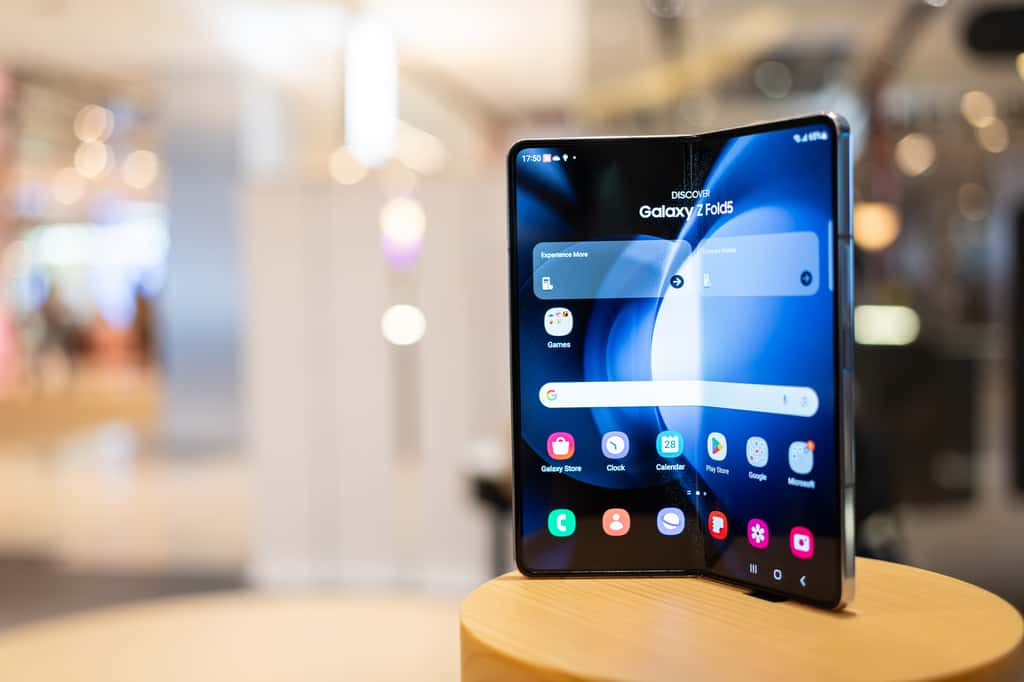 Cdiscount : le smartphone pliable Samsung Galaxy Z Fold5 est à prix cassé © Wongsakorn, Adobe Stock