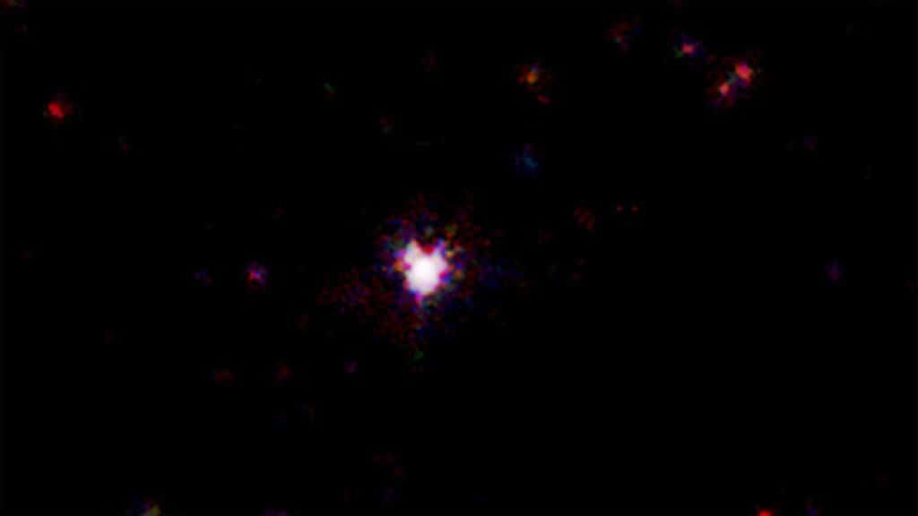 Le sursaut gamma GRB 111209A, observé le 9 décembre 2011, fut l’un des plus longs jamais détectés : plus de 7 heures. Nous le découvrons ici imagé en fausses couleurs par le satellite Swift. © Nasa, Swift, B. Gendre (ASDC, INAF-OAR, Artemis)