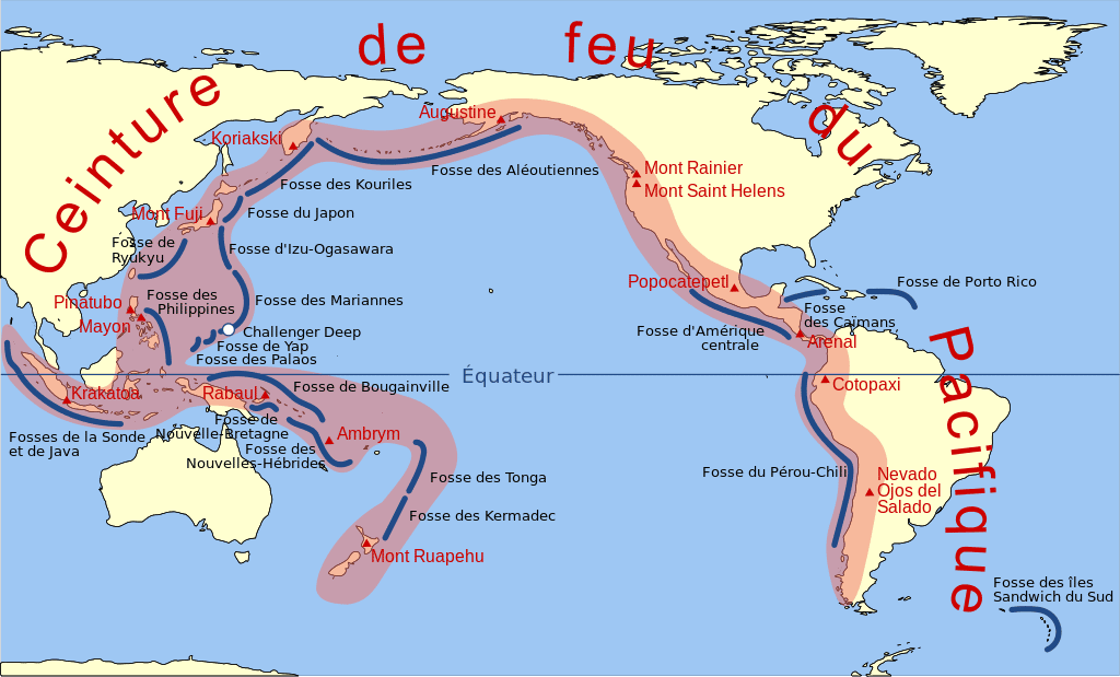 La ceinture de feu du Pacifique désigne une immense chaîne de volcans en activité, en lien avec les nombreuses zones de subduction qui marquent le pourtour de l'océan Pacifique. © Rémih, <em>Wikimedia Commons</em>, CC by-sa 3.0 