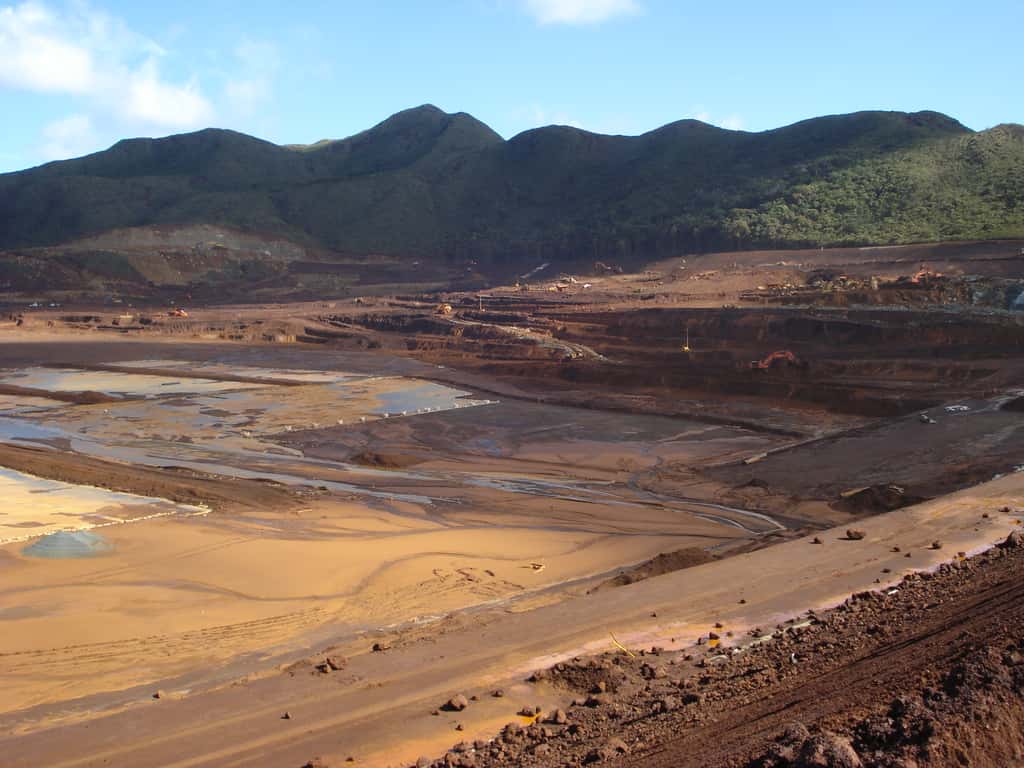 Mine de Goro en Nouvelle-Calédonie. © Barsamuphe, <em>Wikimedia Commons</em>, CC by 3.0 