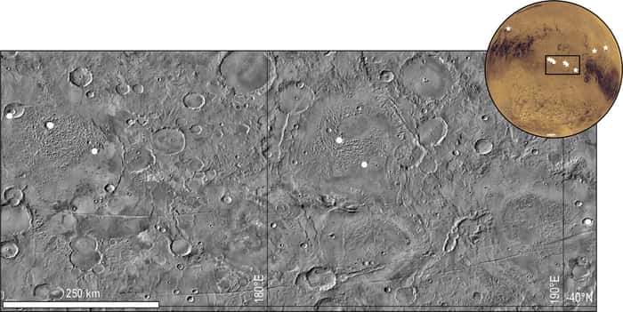Surface de Mars avec la localisation des différentes zones où les concentrations en silicium sont inhabituellement fortes. © Valerie Payré, <em>University of Iowa</em>