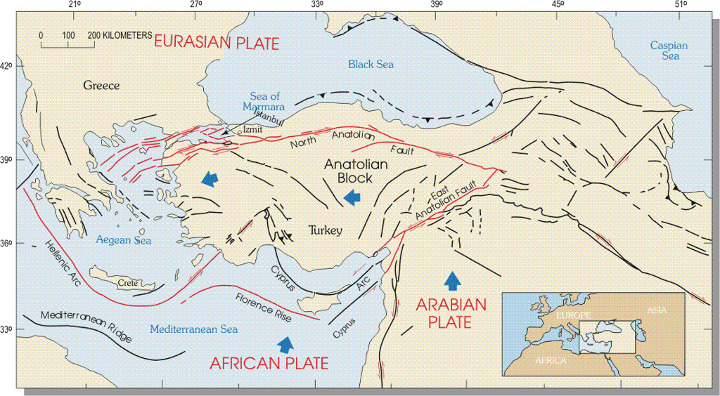 Carte tectonique de l'est de la Méditerranée montrant notamment la subduction de la plaque africaine sous la plaque eurasienne au niveau de l'arc hellénique (au sud de la Crète). © <em>U.S. Geological Survey, National Earthquake Information Center, Wikimedia Commons</em>, domaine public