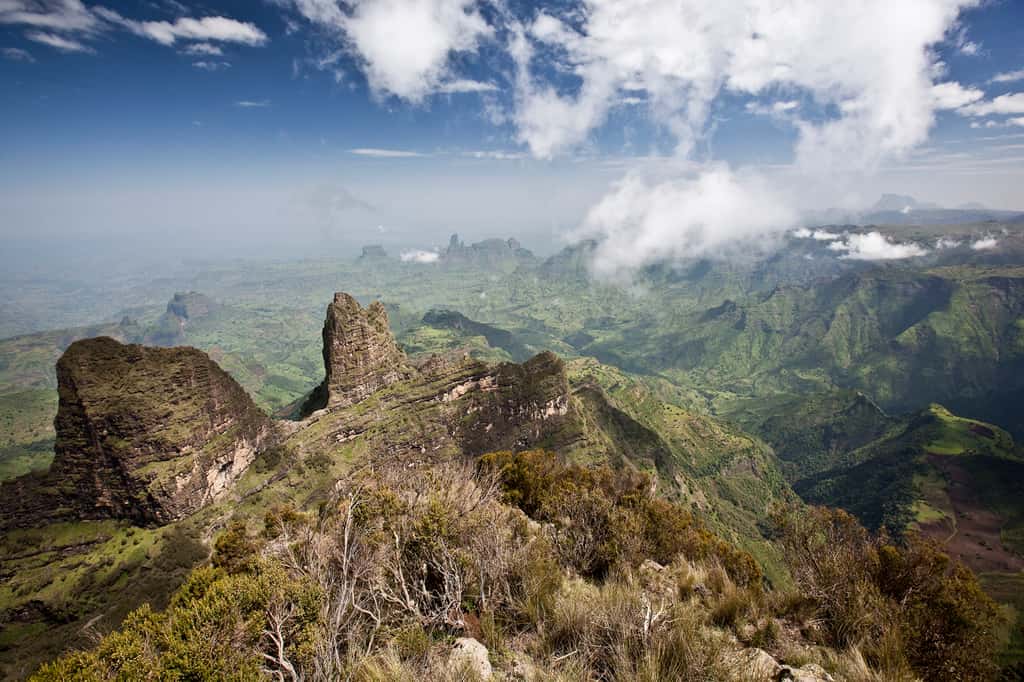 C'est dans les hauts plateaux d'Éthiopie qu'a été retrouvée une mandibule d'enfant associée au genre <em>Homo</em> et datant de 2 millions d'années. © Hulivili, <em>Wikimedia Commons</em>, CC by 2.0 