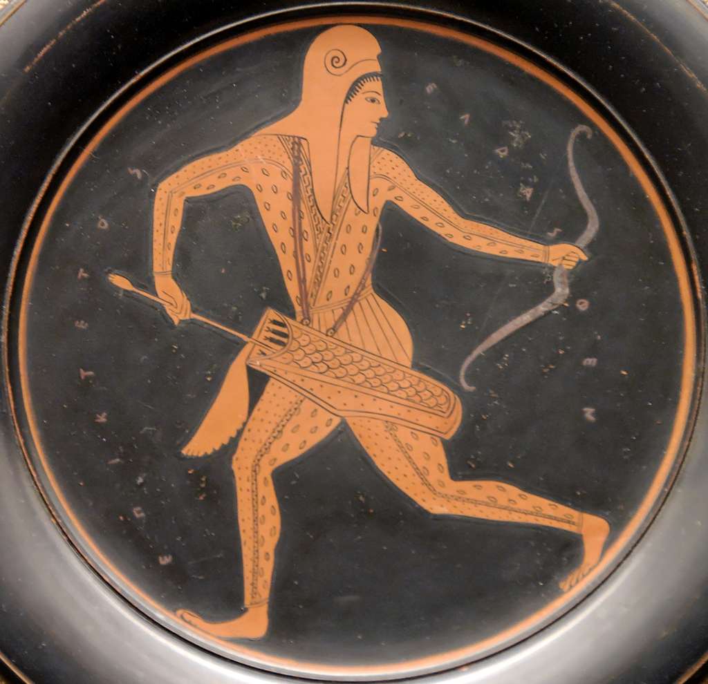 Représentation d'un guerrier scythe muni de son arc et de son carquois. © <em>British Museum, Wikimedia Commons</em>, domaine public