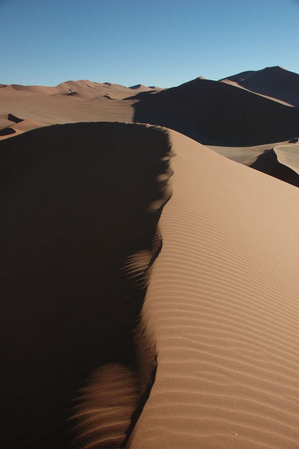 Le sif est la partie sommitale de la dune. © Calips, <em>Wikimedia Commons</em>, CC by-sa 3.0 