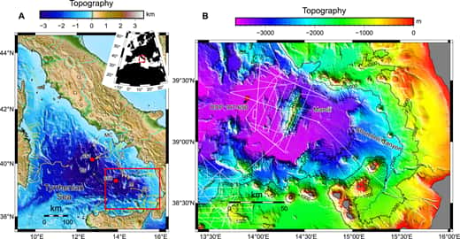 La mer Tyrrhénienne avec la localisation du volcan sous-marin de Marsili (forme allongée sur la carte de bathymétrie B). © Sawyer et al. 2023, Geology