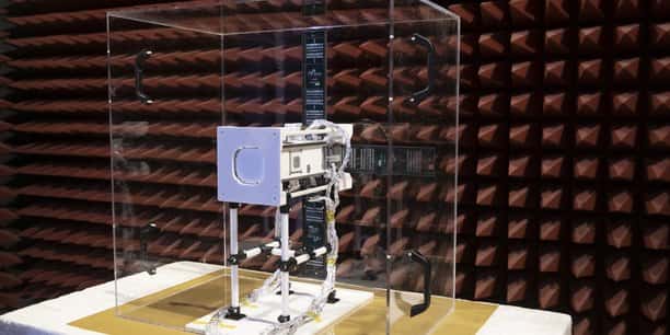 Test d'un CubeSat 3U construit à partir de la plateforme d'EyeSat. © U-Space