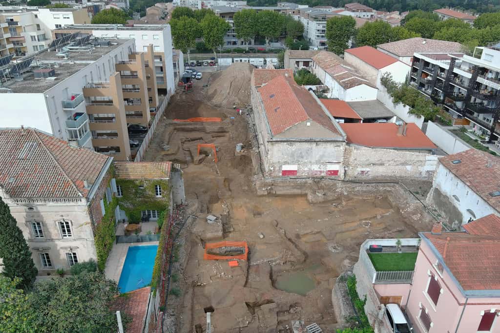 Le chantier de fouilles s'étend sur près de 3 000 mètres carrés, à l'extérieur du centre historique de Narbonne. © Antoine Farge, INRAP