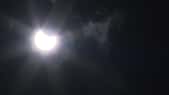 L’éclipse partielle du 29 mars a été photographiée à plusieurs endroits à travers la France, ici en Normandie. © France 3 Normandie