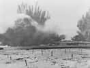 L'explosion de l'île d'Heligoland a été filmée par les forces britanniques. La détonation a été entendue au-delà de 50 kilomètres. © Admiralty Official Collection