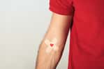 Le don du sang est un geste altruiste et réalisable en toute sécurité. © LIGHTFIELD STUDIOS, Adobe Stock