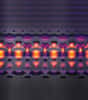 Cette image, agrandie 25.000 fois, montre une section d'un accélérateur sur une puce. Les parties grises concentrent la lumière laser infrarouge (en jaune et en violet) sur les électrons qui circulent dans le canal central. © Neil Sapra