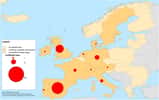 Carte de l'épidémie en Europe au 5 mai 2009. En jaune pâle, les pays où aucun cas n'est signalé. En jaune-orangé ceux où des cas probables ou confirmés sont observés. En gris, les pays non membres de l'ECDC. Les ronds rouges donnent une indication du nombre de cas confirmés, avec trois seuils, 1, 10 et 100. On voit que l'Espagne et la Grande-Bretagne sont les plus touchés. © ECDC
