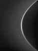 L'arc brillant sur le bord intérieur de l'anneau G (Crédit : NASA)