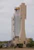 Préparation de l'Ariane 5 qui sera utilisée pour lancer deux satellites de télécommunications, le 28 octobre. © Esa / Cnes / Arianespace - Service optique CSG
