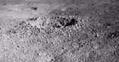 C’est au fond de ce cratère lunaire que Yutu-2 a détecté une substance étrange, faisant penser à un gel brillant. © China National Space Administration (CNSA)
