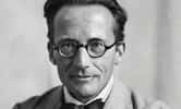 L’un des pères de la mécanique quantique, le prix Nobel de physique Erwin Schrödinger. Sa mécanique des ondes de matière gouvernées par l’équation portant son nom a permis de comprendre les propriétés des atomes et des molécules. Il a découvert avec Einstein, en 1935, le phénomène d’intrication quantique impliqué par son équation. © Bettmann, Corbis
