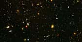 Dans notre Univers, il y a tellement d’étoiles que c’est difficile à imaginer. Autant de sources de lumière pour éclairer l’espace. Et peut-être même plus. Car de nouvelles analyses confirment aujourd’hui que notre Univers brille plus qu’il ne devrait. © allexxandarx, Adobe Stock