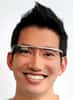 Les lunettes Google à réalité augmentée semblent le complément idéal au cybergant, qui pourrait leur apporter des fonctions interactives. © Google/USPTO