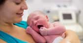 Le dépistage de la surdité chez le bébé&nbsp;se pratique à la maternité, dès les premiers jours de la vie. © FamVeld, Shutterstock