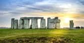 Des chercheurs de l’University College London (Royaume-Uni) montrent que certaines pierres de Stonehenge avaient été au préalable érigées au Pays de Galles. © Athip, Adobe Stock