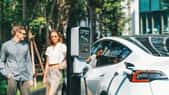 La norme NACS va être compatible avec de très nombreuses marques de voitures électriques. © Summit Art Creations, Adobe Stock