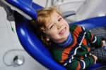 Que faire si un enfant se casse une dent définitive ? © Evgeniy Kalinovskiy, Fotolia