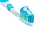 Beaucoup de dentifrices contiennent du dioxyde de titane. © Image par Photo Mix de Pixabay
