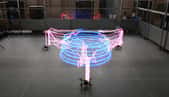 En équipant des drones de lumière, les chercheurs ont pu simuler une impression en 3D a grande échelle. © University College London