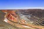 La mine d’or à ciel ouvert Super Pit, à Kargoorlie, en Australie Occidentale. © Taras Vyshnya, Adobe Stock