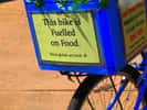 L’énergie musculaire est une bioénergie. Ce vélo est propulsé grâce à la nourriture. © davidfntau, cc by nc sa 2.0