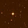 Gliese 581 est une étoile naine rouge située dans la constellation de la Balance, à 20,5 années-lumière du Système solaire. Il s'agissait en janvier 2009 de la 87e plus proche étoile connue. Six exoplanètes ont été détectées autour de Gliese 581, dont deux, Gliese 581 c et Gliese 581 d, sont les premières exoplanètes à avoir été trouvées dans la zone habitable de leur étoile. © Wikipédia, ESO