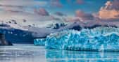 Le glacier Hubbard, en Alaska, est plus grand de nos jours qu'en 1890. © dbvirago, Adobe Stock