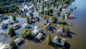 Plus le climat se réchauffe, plus les pluies d'une dépression, d'un orage ou d'un cyclone sont importantes. © marimalina, Adobe Stock