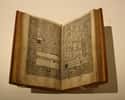 Les livres du Moyen Âge sont pour certains devenus des classiques de la littérature. © L. Dove, Google Images.