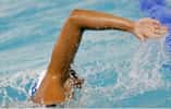 Quelques conseils pour améliorer la pratique de la natation et éviter les idées fausses. © Phovoir