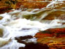 Andalousie, le Rio Tinto fleuve de couleur pourpre parcouru par des scientifiques de la NASA