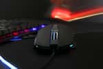 Complétez votre matériel de gaming en optant pour un souris gamer performante et abordable © New Africa, Adobe Stock