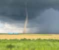 La tornade spectaculaire qui s'est formée en Eure-et-Loir samedi après-midi.  © Andrée-Anne Legourd, Info-Radar Eure et Loir, Météo Centre 