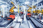L'ingénieur en robotique intervient notamment dans le secteur industriel afin de concevoir des robots capables d'effectuer un travail à la chaîne rapide et répétitif. © Nataliya Hora, Adobe Stock.